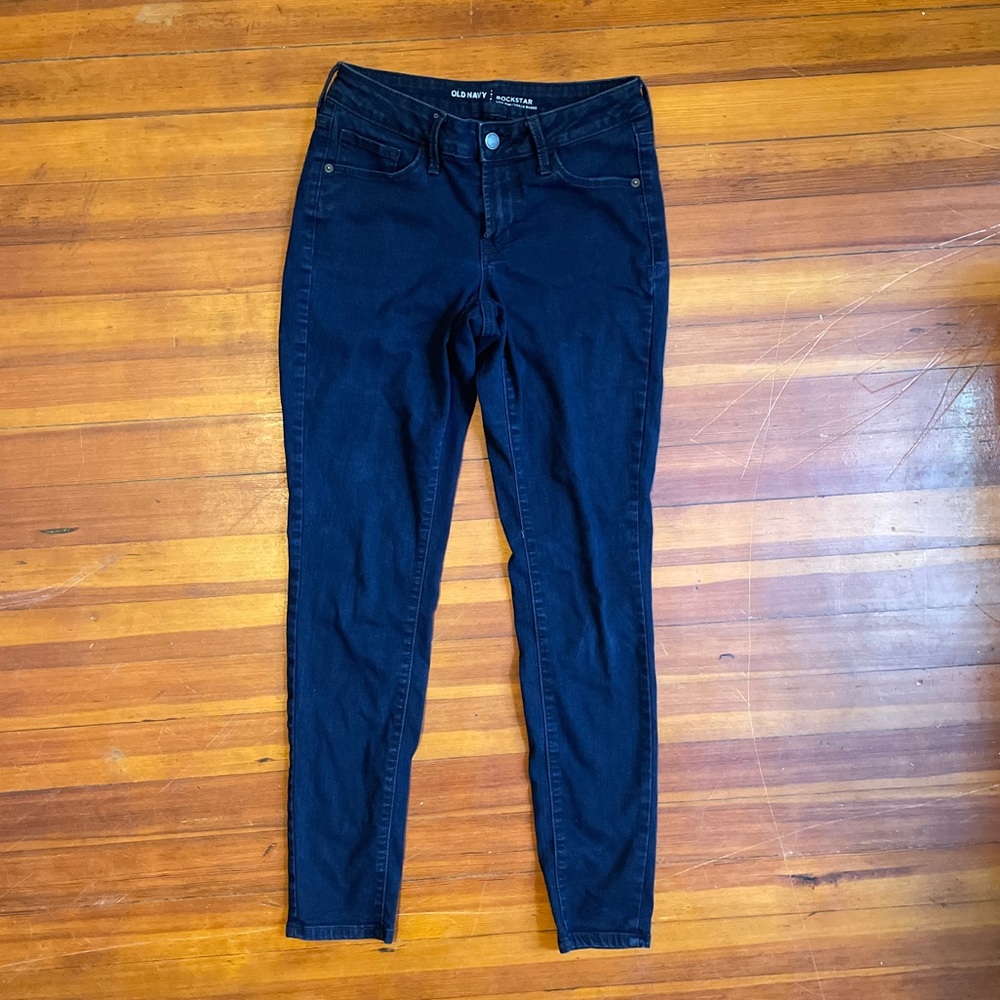 Old Navy Rockstar Low Rise Legging Jean